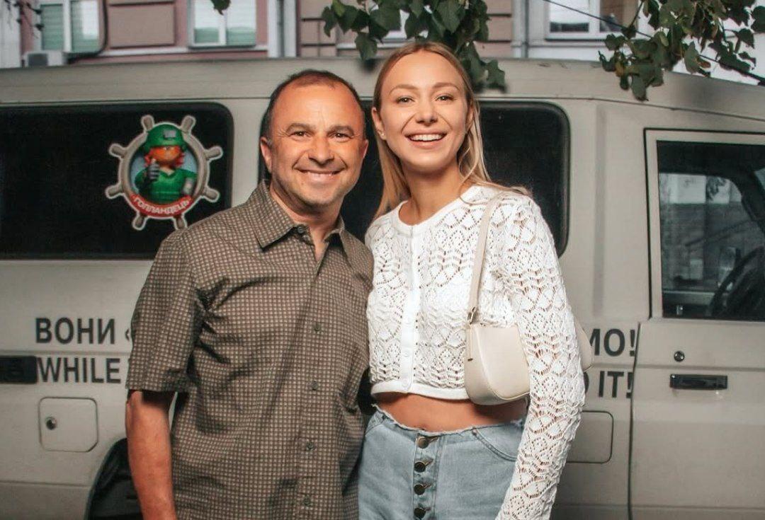 Павлик отреагировал на многочисленные пластические операции молодой жены/ фото instagram.com/repyahovakate Павлик отреагировал на многочисленные пластические операции молодой жены/ фото instagram.com/repyahovakate