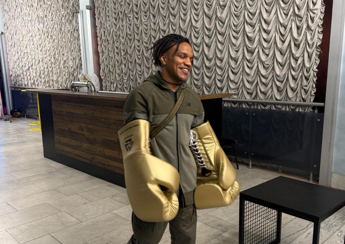 Нардеп Беленюк надел огромные перчатки и захотел кого-то побить: украинцы гневно высказались