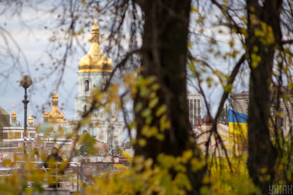 Синоптики не прогнозують обпадів в суботу / фото: УНІАН Синоптики не прогнозують обпадів в суботу / фото: УНІАН