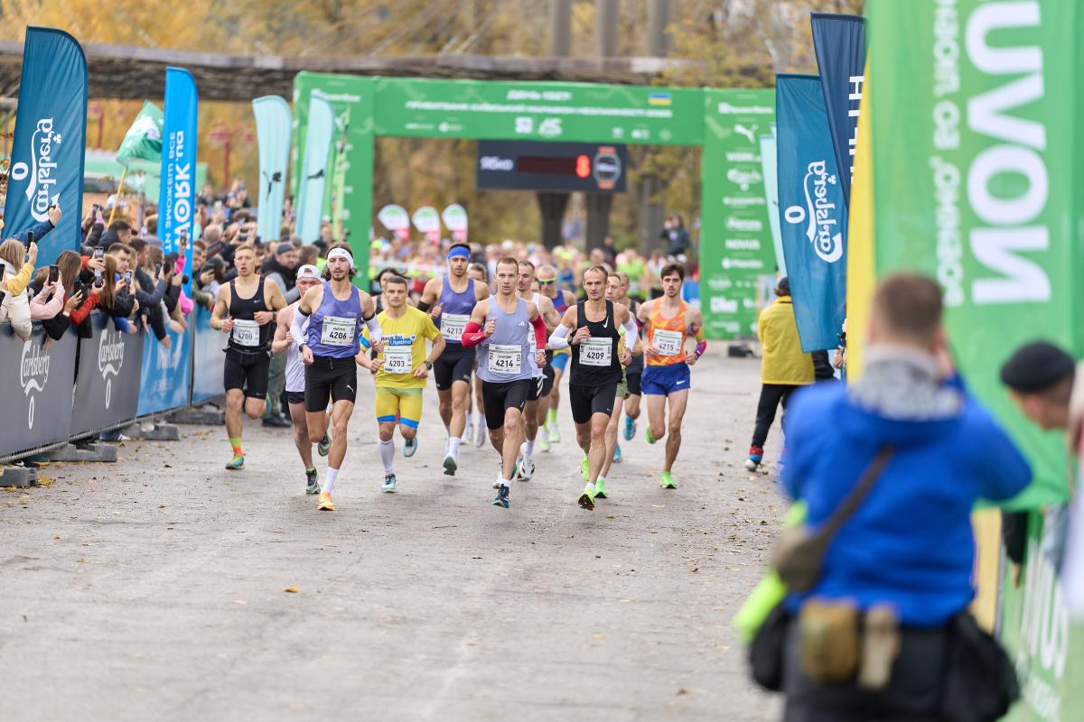 В Киеве состоялся юбилейный 15-й Киевский марафон Несокрушимости-2025