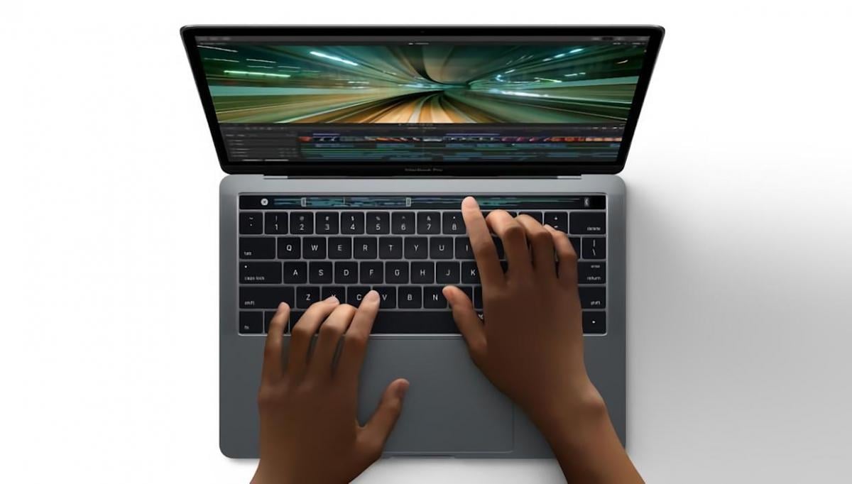 Наступний MacBook Pro отримає сенсорний OLED-дисплей і позбудеться "чубчика" / фото Apple Наступний MacBook Pro отримає сенсорний OLED-дисплей і позбудеться "чубчика" / фото Apple