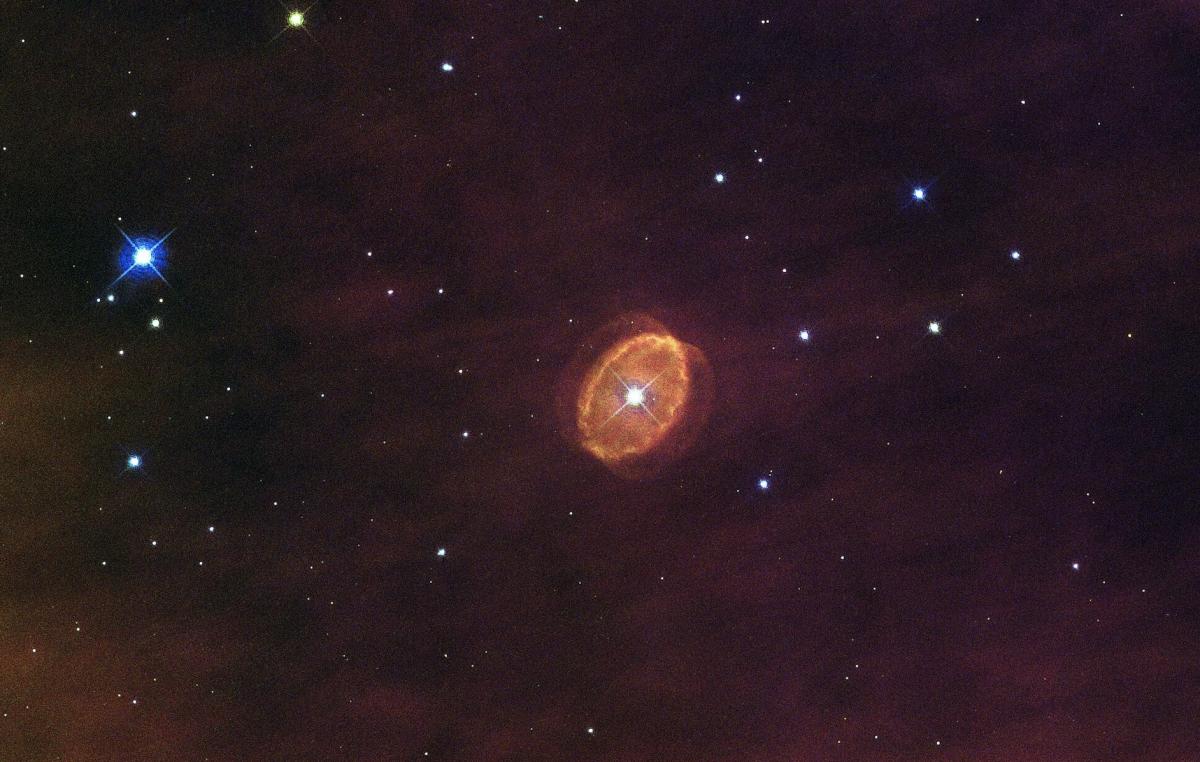 Астрономы обнаружили редкий тип звезды, который был открыт еще в 1930 году: чем он особенный