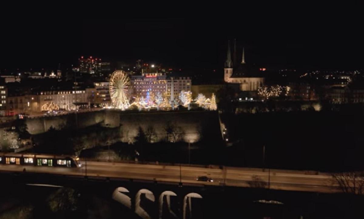 Scopri la Piccola Nazione Europea dove il Natale è una Magia Unica