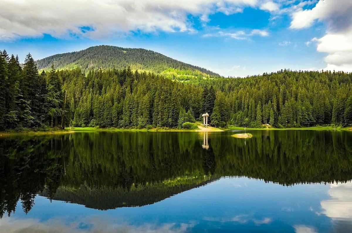 Два украинских села попали в список лучших в мире