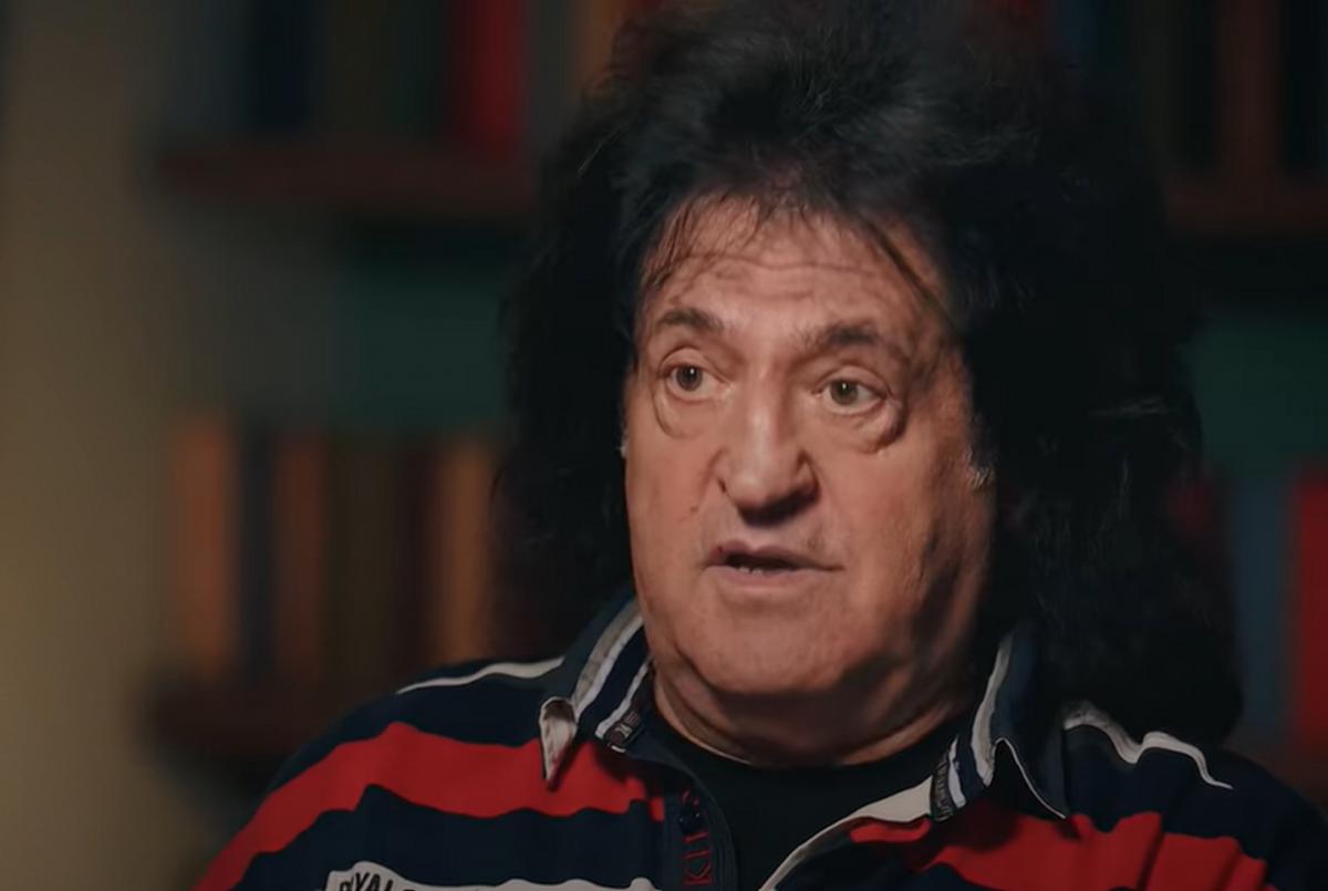 Cantante confessa uso di iniezioni di bellezza e tintura per capelli, ma è pronto a perdere 10 chili