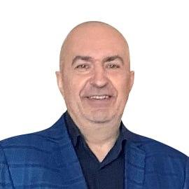 Валерий Шаповал