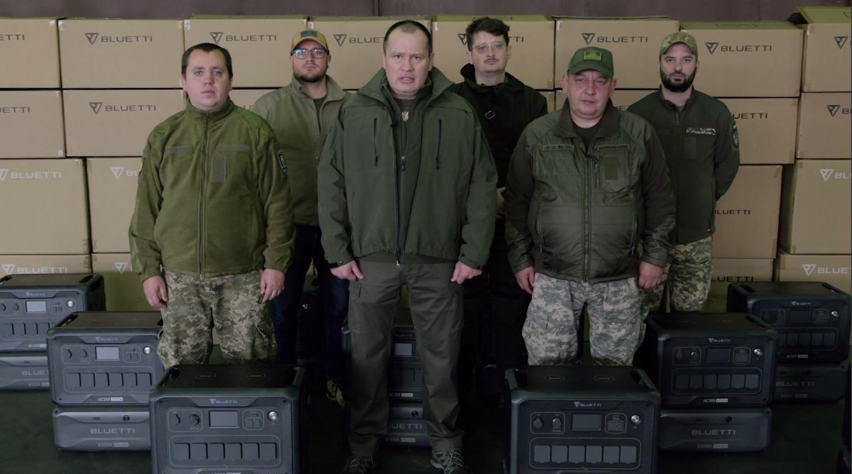Батальйон 'Хорт' отримав від 'Української команди' велику партію зарядних станцій, - Палатний Батальйон 'Хорт' отримав від 'Української команди' велику партію зарядних станцій, - Палатний