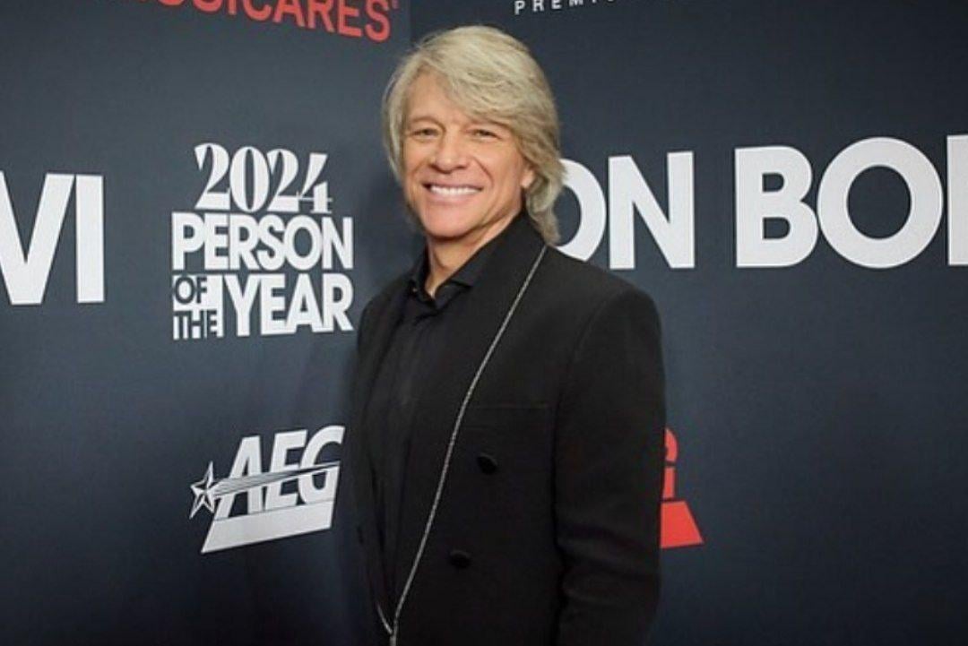 Бон Джови возвращается на сцену после операции/ фото instagram.com/jonbonjovi Бон Джови возвращается на сцену после операции/ фото instagram.com/jonbonjovi