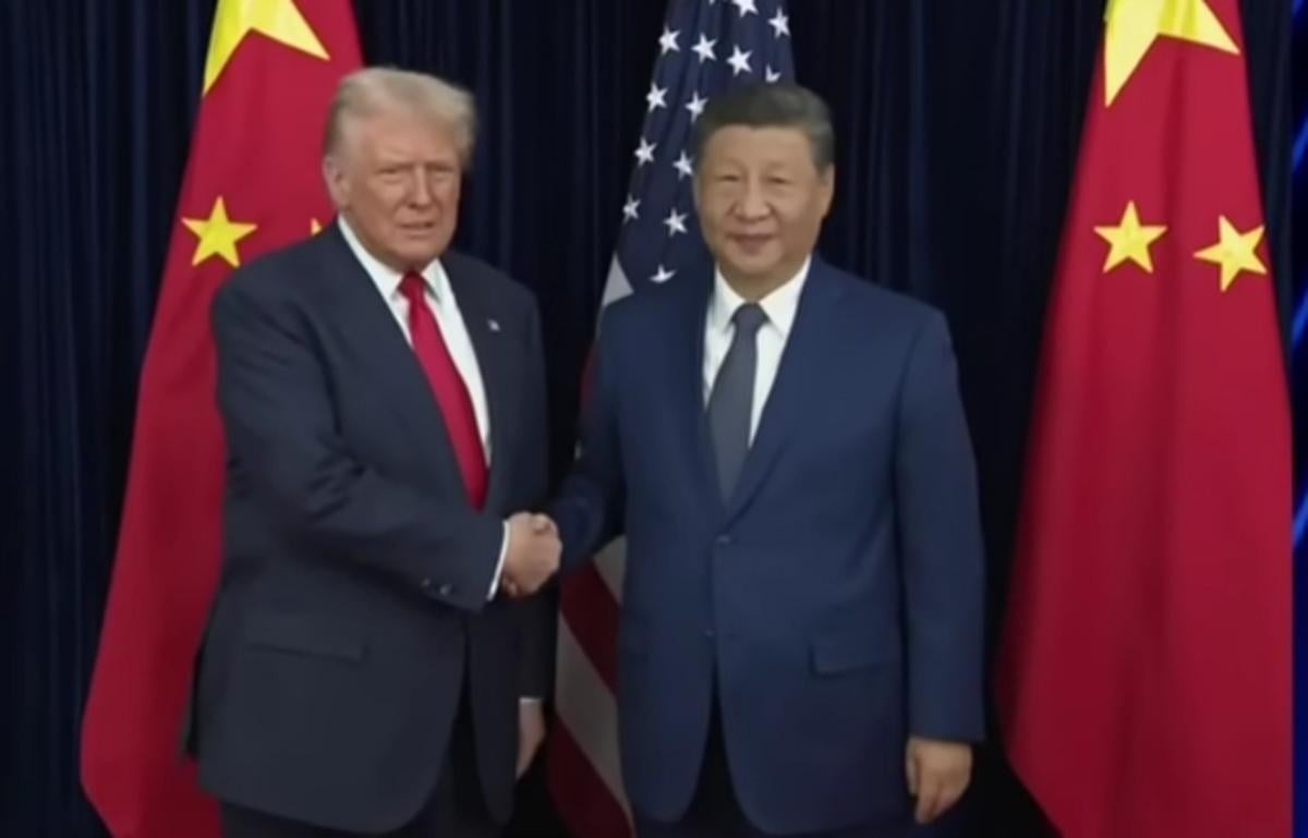 Трамп заявив, що обидві сторони застрягли, але продовжують боротися / Фото: скріншот з відео Трамп заявив, що обидві сторони застрягли, але продовжують боротися / Фото: скріншот з відео