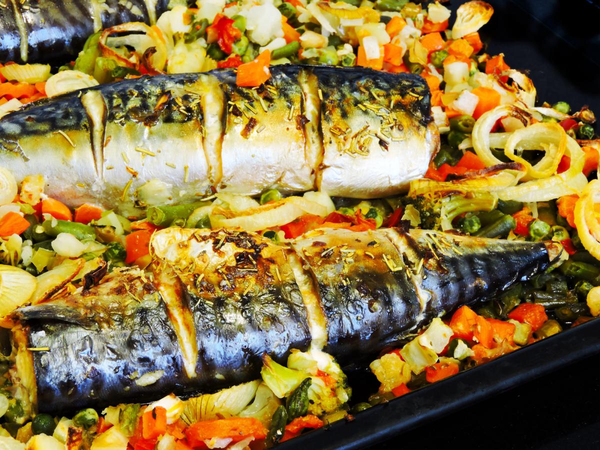 Scombrina al Forno: Ricetta e Consigli per un Piatto Delizioso e Profumato senza Odori Sgradevoli