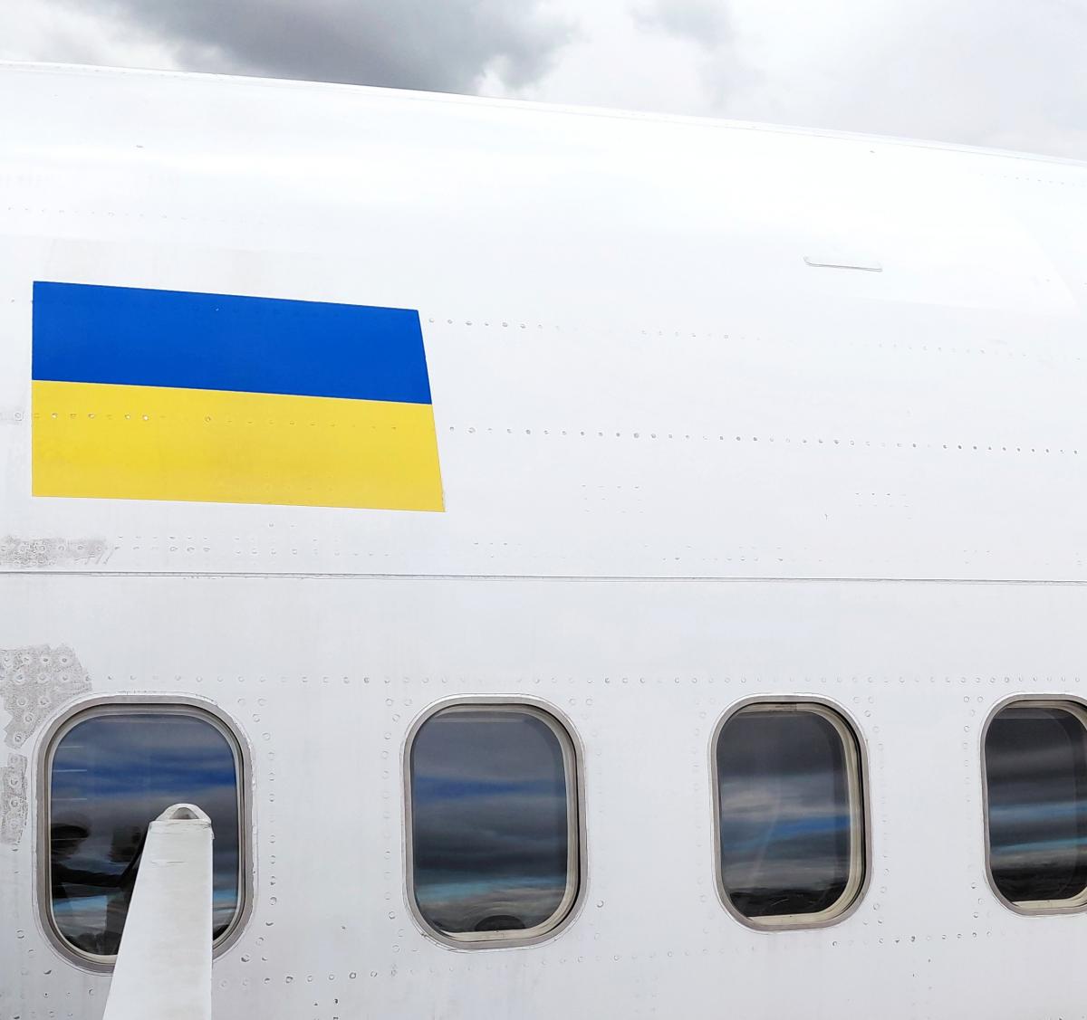 В аэропорту Кишинева приятно видеть украинские самолеты / фото Марина Григоренко В аэропорту Кишинева приятно видеть украинские самолеты / фото Марина Григоренко