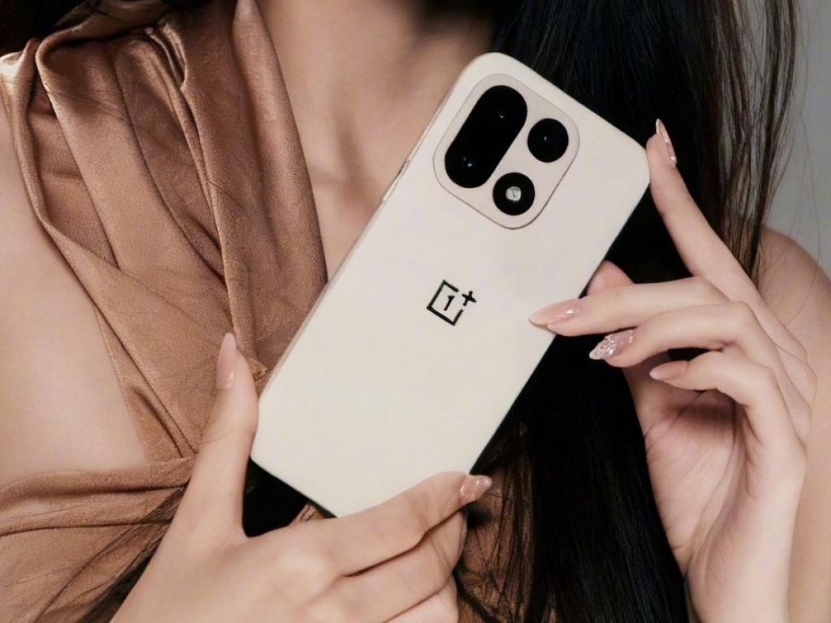 "Народный флагман": все характеристики OnePlus 15 стали известны до презентации