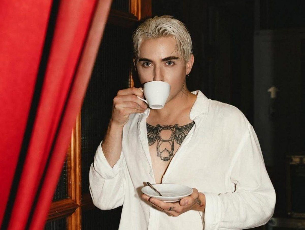 "Эта любовь - это нечто": Меловин заинтриговал заявлением о пополнении в семье