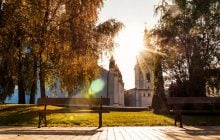 18 октября: церковный праздник сегодня, что нельзя одалживать, чтобы не "вынести" достаток