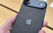 Apple изменила стойки для iPhone 17 на витринах, чтобы смартфоны не царапались в магазинах