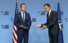 Гегсет приїхав до Європи, щоб продати ще більше американської зброї Україні