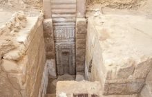 У Єгипті знайшли 4400-річні рожеві двері, які неможливо відкрити: що з ними не так