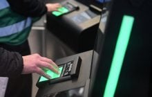 Почти 300 тысяч украинцев выехали и не вернулись из-за границы в 2025 году, - Опендатабот