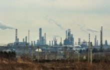 Крупные государственные НПЗ Китая приостановили закупку российской нефти, - Reuters