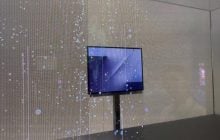 В сети появились фото первого смартфона Samsung аж с тремя экранами