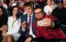 "Назовите хоть одну причину": экс-промоутер Усика призвал его закончить карьеру