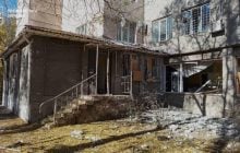 Росіяни атакували дитячу лікарню Херсона: багато поранених, серед них - діти