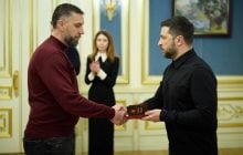 10 працівників ДТЕК отримали державну нагороду від Зеленського за відновлення після обстрілів