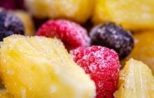 Дієтологи назвали 6 фруктів, які краще вживати замороженими, а не свіжими