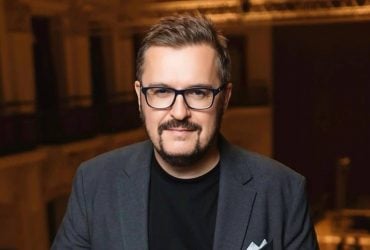 Олександр Пономарьов показав, який вигляд мав 25 років тому (фото)