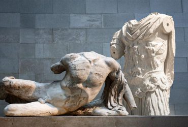 Чому багато статуй Стародавнього Риму без голови: скульптори робили так навмисне