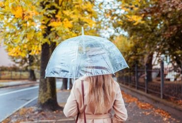 В Україні похолоднішає до +10° та почнуться осінні дощі: синоптикиня назвала точну дату