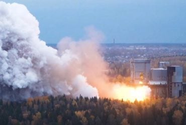 Архаїчна і товста: Росія протестувала ракету, яка має замінити український Зеніт (відео)