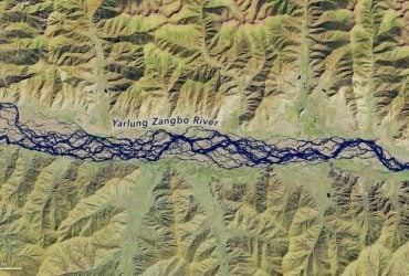 Найвисокогірніша річка у світі стає все більш нестабільною: у чому небезпека (відео)