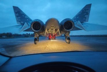 Россияне засветили Су-57 со скрытым отсеком для вооружения (фото)