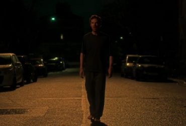 Одна з найкращих ролей Камбербетча: в Україні покажуть драму Чорне пір'я