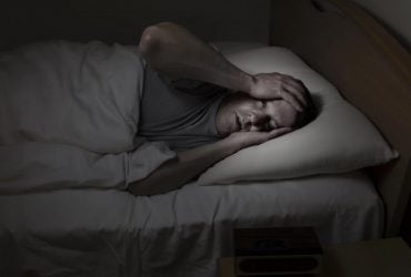 Сколько нужно спать, чтобы защитить мозг от слабоумия: точная цифра от врача-сомнолога