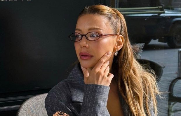 Тіна Кароль показала, як виглядала у 20 років: архівне фото вразило фанів