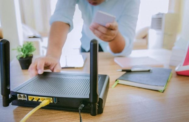 Девушка протестировала 20 способов улучшить работу Wi-Fi: 6 из них реально сработали
