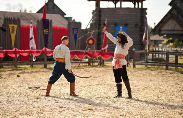 Финальный кадр снят: завершились съемки приключенческого сериала 2+2 "Выговский"