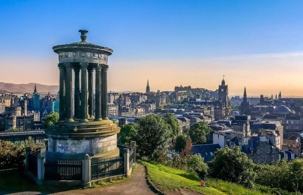 Яке британське місто найкрасивіше для відвідування восени: експерти здивували відповіддю