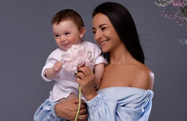 Танцівниця Гвоздьова показала рідкісні кадри із сином та привітала його з 5-річчям