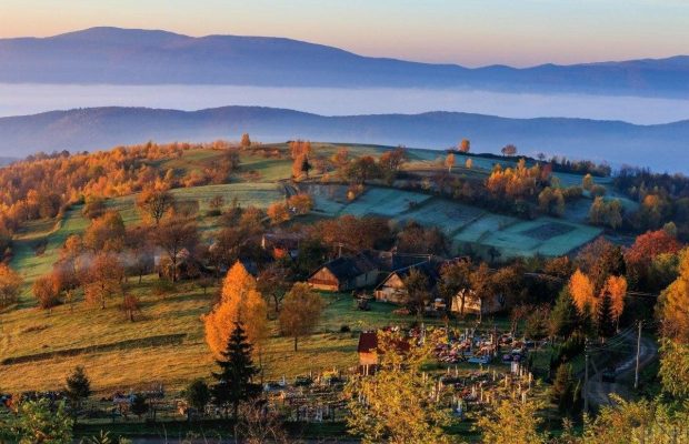 В Карпаты осенью: плюсы и минусы отдыха в горах в межсезонье