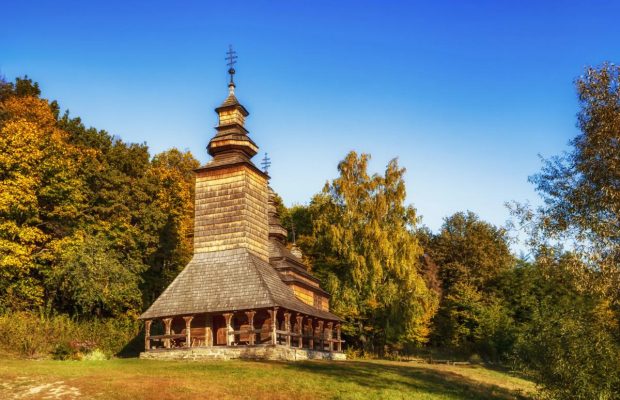 15 жовтня: церковне свято сьогодні, які три справи цього дня привернуть удачу і достаток