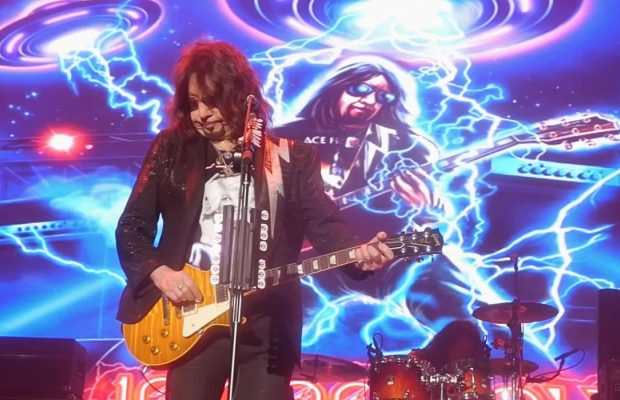 Помер співзасновник і гітарист легендарної групи Kiss