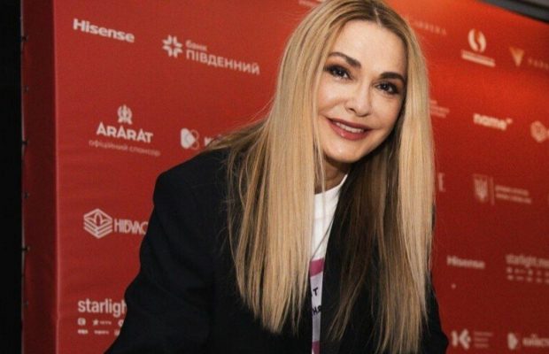 Наче голлівудська зірка: Ольга Сумська приголомшила своїм виглядом у 2000-х (фото)