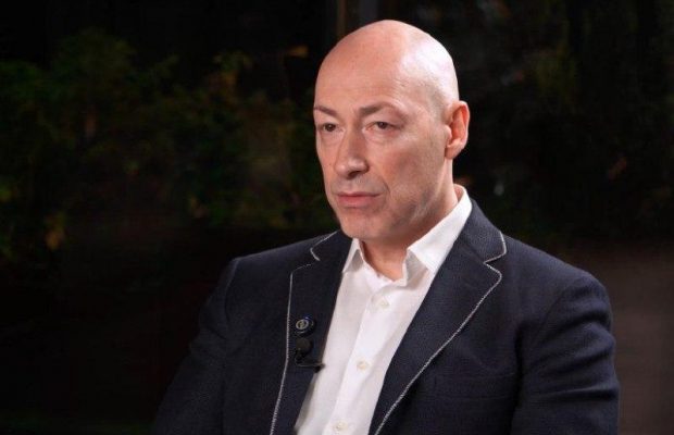 Гордон рассказал, с какими россиянами поддерживает связь во время войны