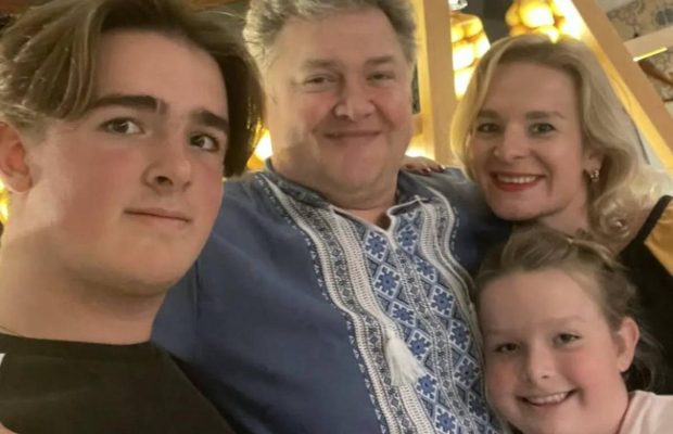 Задніпровський зізнався, де навчається його 16-річний син та чи буде він теж актором