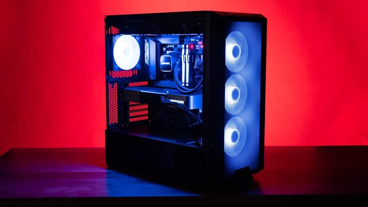 Acquisto di Componenti Usati per il Computer: Rischi e Opportunità