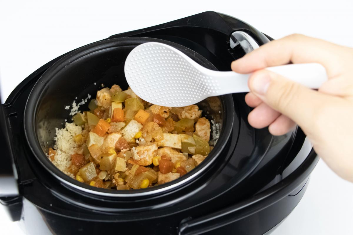 La Cottura in Multivarka: Rischi e Precauzioni per una Cucina Sicura e Salutare