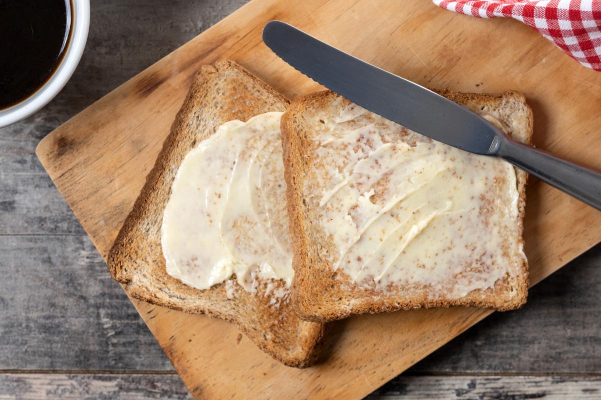 Цены на сливочное масло снова пересмотрели: чего ждать украинцам Цены на сливочное масло снова пересмотрели: чего ждать украинцам